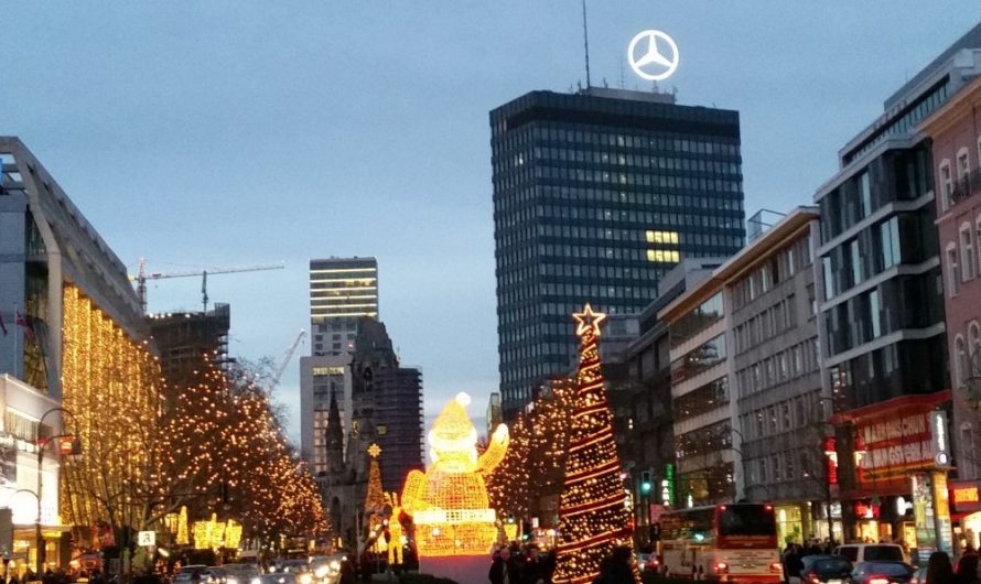 42. Weihnachtsmarkt an der Gedächtniskirche