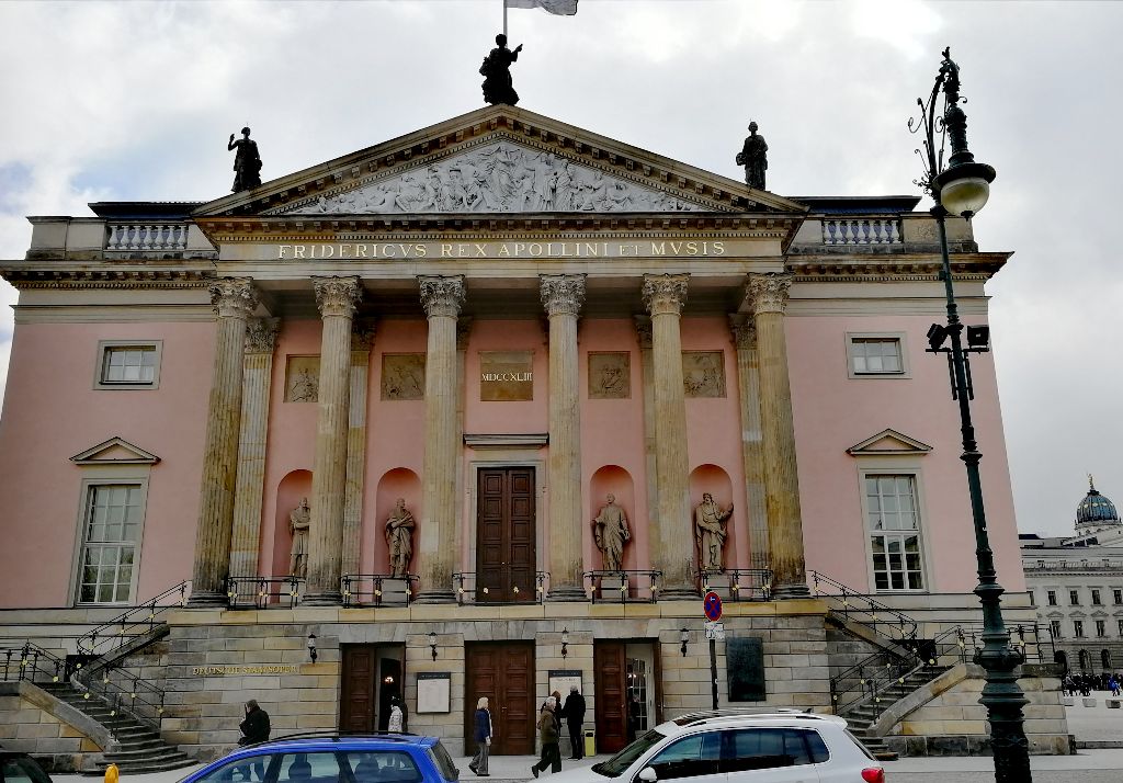 Konzert für Frieden in der Staatsoper Berlin