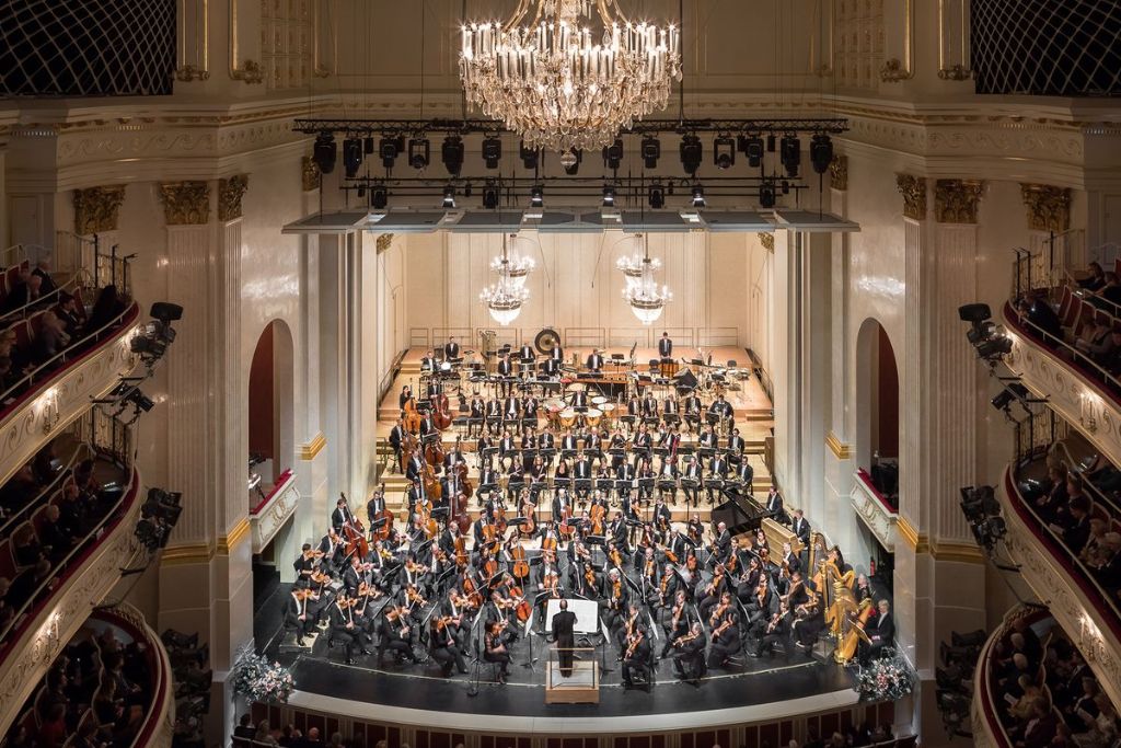 Das Orchester in der Staatsoper. 