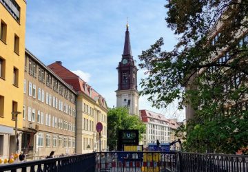 Das MITTE-FEST der Stiftung Mitte Berlin findet in der Parochialkirche statt.