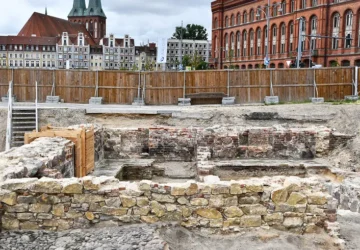 Grabung am Molkenmarkt: Blick in westliche Richtung auf den Steinkeller © Landesdenkmalamt Berlin, Judith Katharina Stern